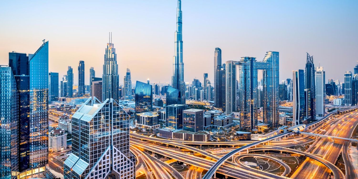 Opportunità negli Emirati Arabi Uniti. Oggi e domani